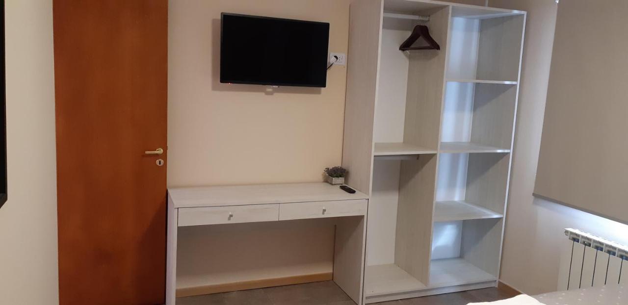 Complejo Los Guindos - Ushuaia Flat Dış mekan fotoğraf
